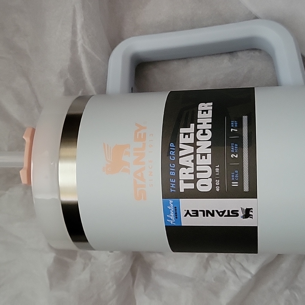 NWT Stanley Adventure Quencher Tumbler 40oz - Picture 2 of 5